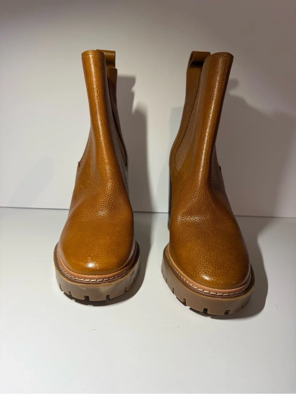 Tory Burch Women's Tan Platform Chelsea Boot - Leather High Block Heel size 9